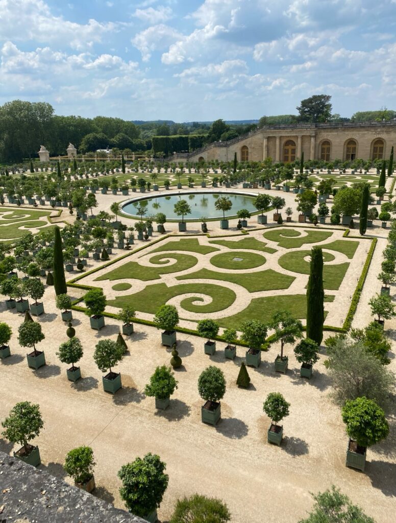 Orangerie du château de Versailles et ses jardins par Claire et Sylvie (ambassadrices)