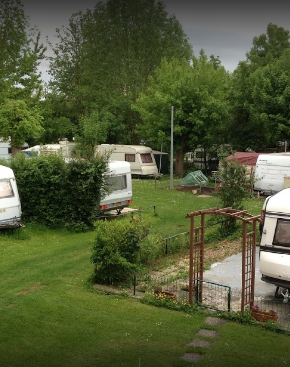 Camping Les Quatre Arpents