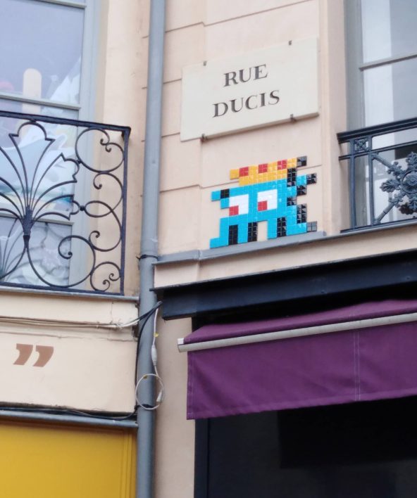 Invader rue des Deux portes