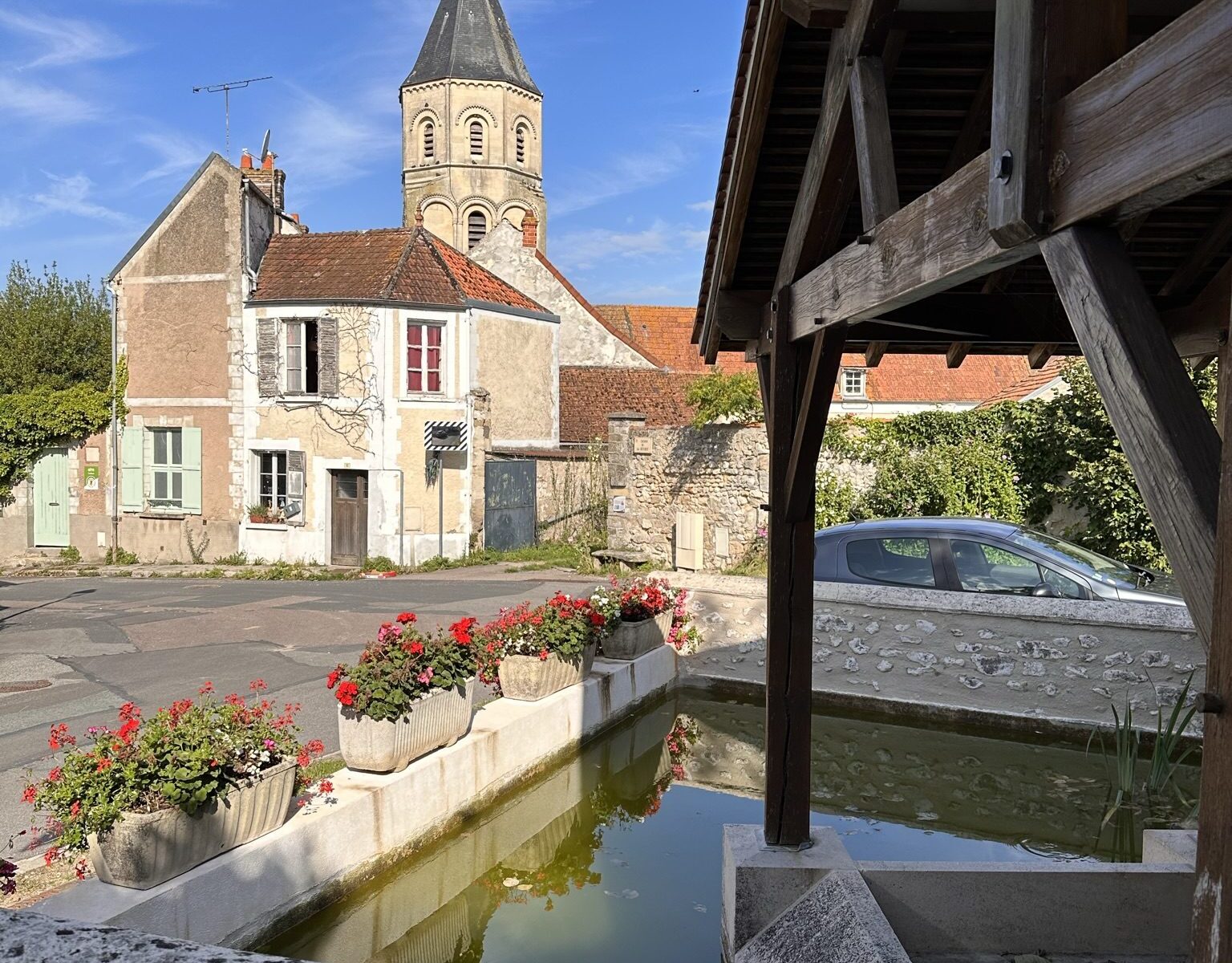 Eglise Saint Martin et Lavoir