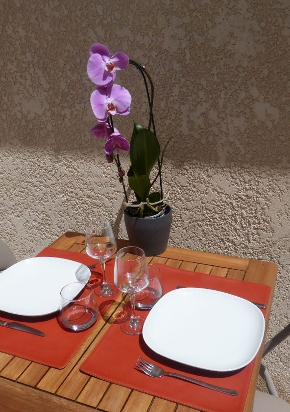Table repas en terrasse