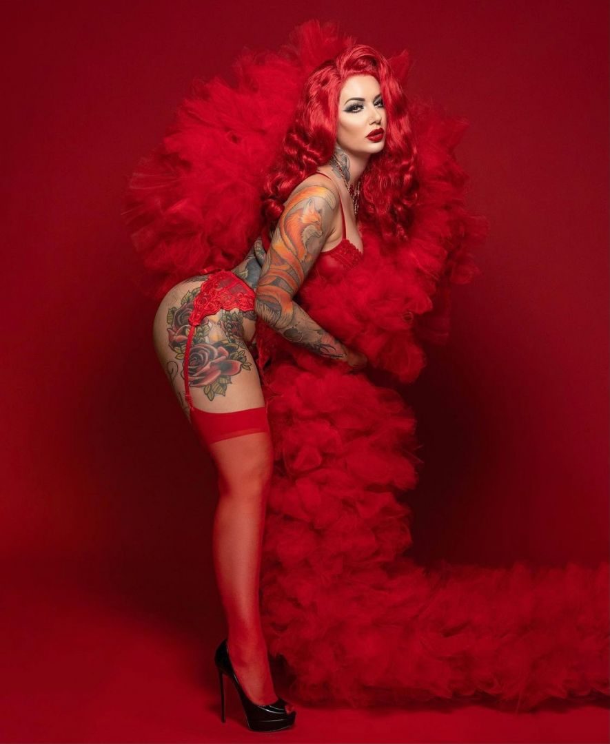 Cervena Fox