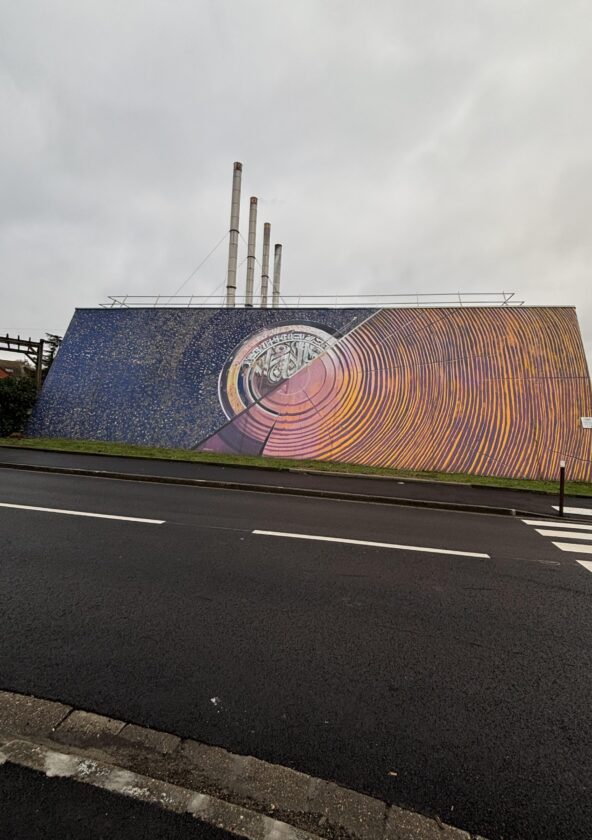 Fresque murale : L’âme au bois dormant_Achères