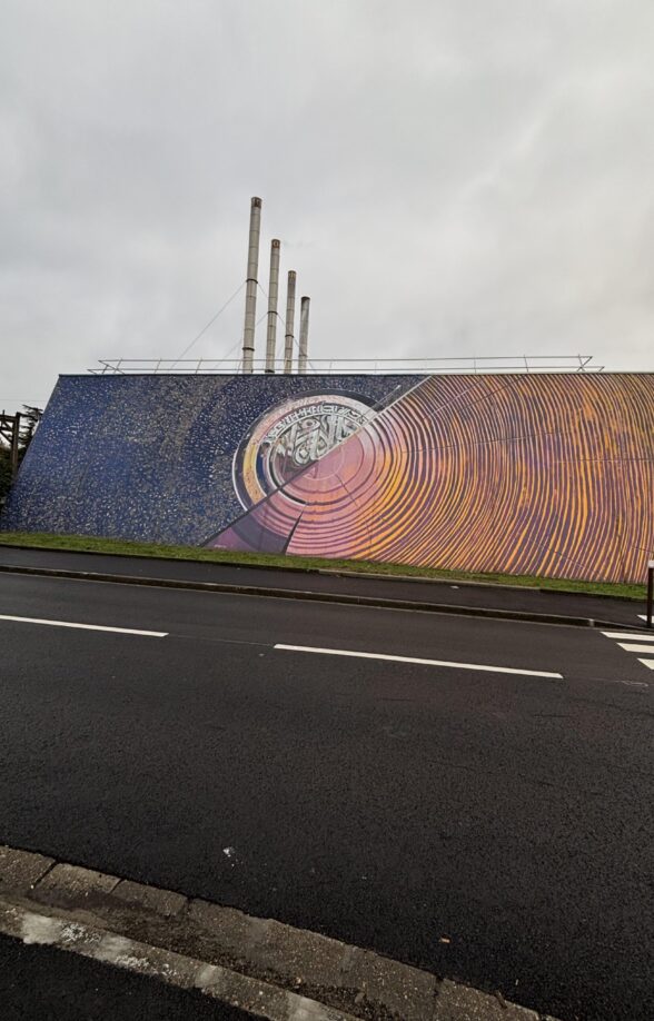 Fresque murale : L’âme au bois dormant_Achères